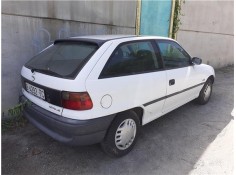 opel astra f berlina del año 1997