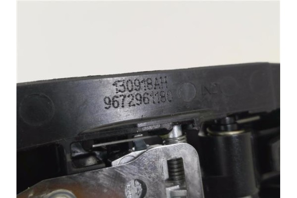 Recambio de maneta exterior trasero izquierda para peugeot 2008 1.2 access referencia OEM IAM 9672961180 8671220429 