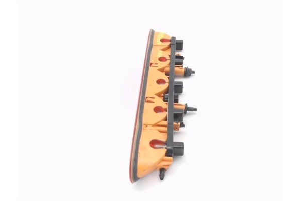 Recambio de luz central de freno para peugeot 206 1.4 i referencia OEM IAM E27168  