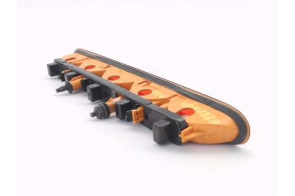 Recambio de luz central de freno para peugeot 206 1.4 i referencia OEM IAM E27168  