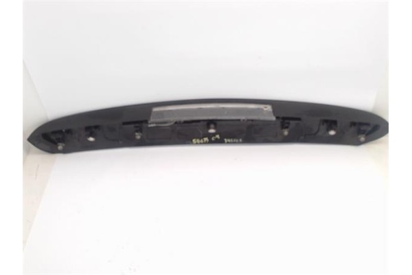 Recambio de aleron trasero para citroen c4 berlina 1.4 16v referencia OEM IAM 96811712  