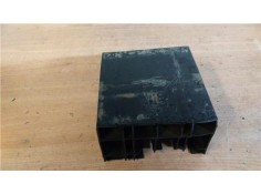 Recambio de refuerzo paragolpes izquierdo para renault rapid /express (f40) 1.9 d p55 pick-up referencia OEM IAM 7700760699  