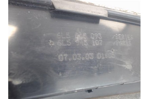 Recambio de piloto porton trasero izquierdo para seat cordoba berlina (6l2) 1.9 tdi referencia OEM IAM 6L5945111  