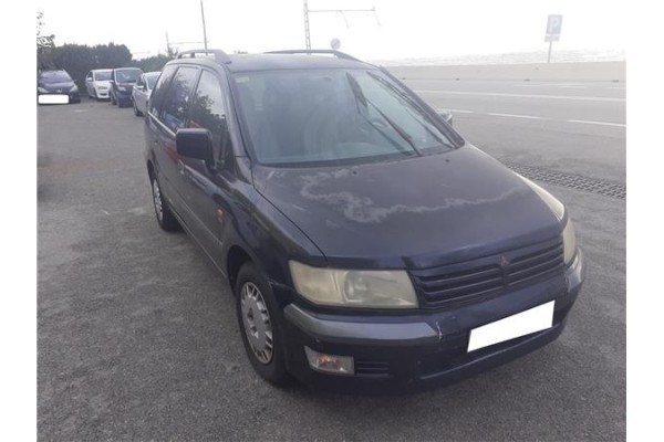 mitsubishi space wagon (n80/n90) del año 2000