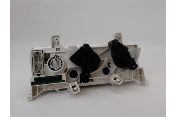 Recambio de mandos calefaccion / a.a. para renault clio ii fase ii 1.3 referencia OEM IAM 7701049075  