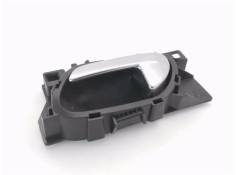 Recambio de manilla int. puerta trasero izquierda para peugeot 2008 1.2 access referencia OEM IAM 96555518VV  