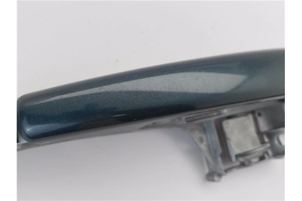 Recambio de maneta exterior delantero derecha para peugeot 2008 1.2 access referencia OEM IAM 9680168580  
