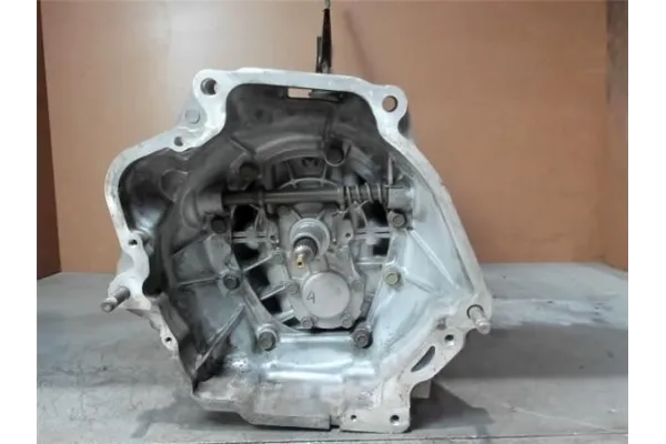 Recambio de caja cambios manual 4x4 para suzuki vitara (se/sf/et) 1.6 (ta, ta01) referencia OEM IAM 2512160A00  