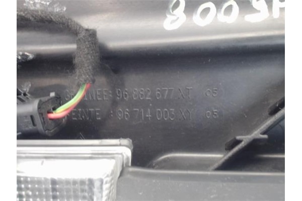 Recambio de aleron trasero para citroen c4 berlina 1.6 exclusive referencia OEM IAM 96882677XT 96714003XY 