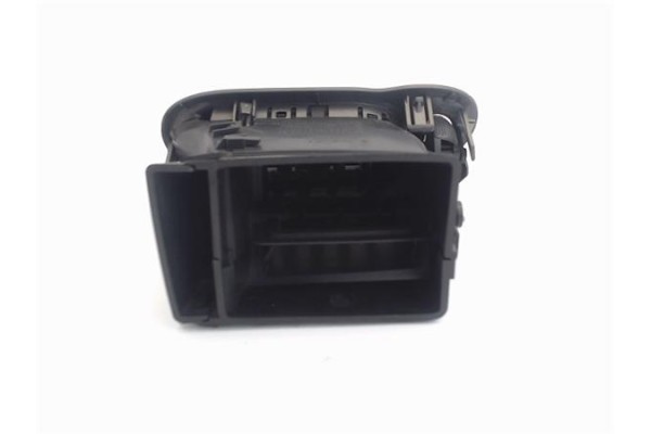 Recambio de rejilla entrada de aire para renault modus i 1.5 dci (fp0f, jp0f) referencia OEM IAM   