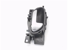 Recambio de manilla int. puerta delantero derecha para peugeot 2008 1.2 access referencia OEM IAM 96555516VV  