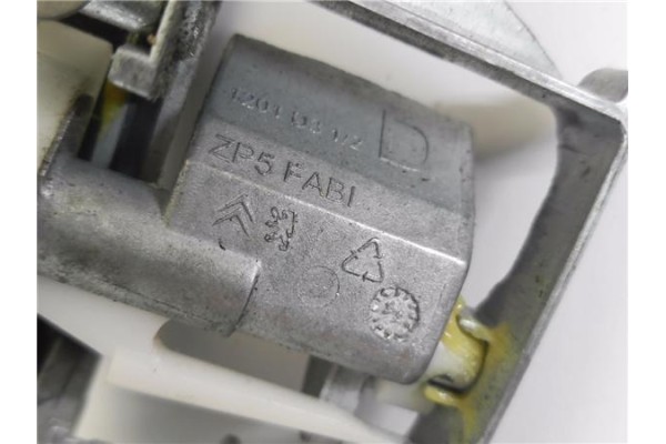 Recambio de maneta exterior delantero derecha para citroen c5 berlina 2.0 audace referencia OEM IAM 9680168580  