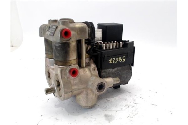 Recambio de puerta delantero derecha para ford focus ii (da_) 2.0 tdci referencia OEM IAM 1530169  