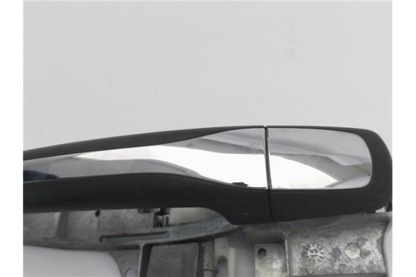 Recambio de maneta exterior delantero derecha para citroen c5 berlina 2.0 audace referencia OEM IAM 9680168580  