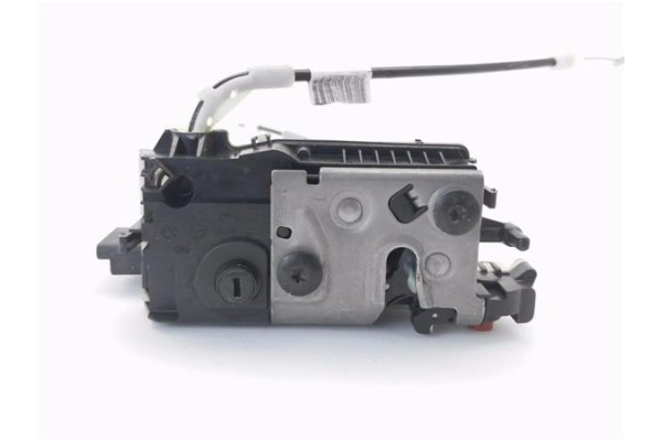 Recambio de cierre electromagnetico trasero izquierdo para peugeot 2008 1.2 access referencia OEM IAM 9812501280  