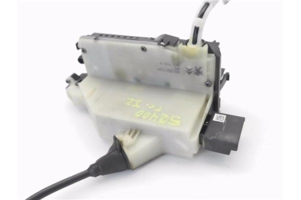 Recambio de cierre electromagnetico trasero izquierdo para peugeot 2008 1.2 access referencia OEM IAM 9812501280  