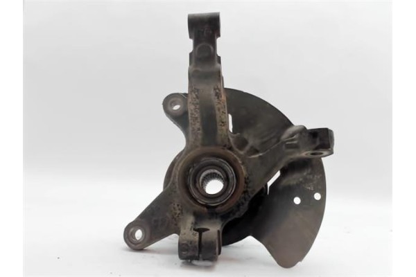 Recambio de mangueta delantero derecha para mazda premacy (cp) 2.0 td referencia OEM IAM C10033021A  
