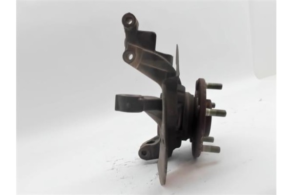 Recambio de mangueta delantero derecha para mazda premacy (cp) 2.0 td referencia OEM IAM C10033021A  