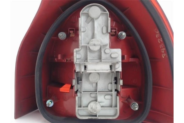 Recambio de piloto trasero izquierdo para audi a3 (8l) 1.9 tdi ambiente referencia OEM IAM 8L0945095A  