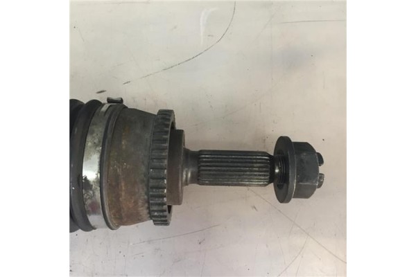 Recambio de palier delantero derecho para volvo s40 berlina 1.8 i referencia OEM IAM 8251755  