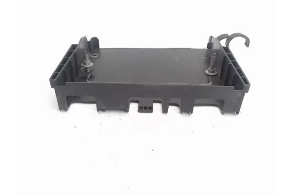 Recambio de soporte centralita freno estacionamiento automatico para citroen c3 1.4 i referencia OEM IAM 9653775780  