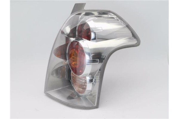 Recambio de piloto trasero derecho para toyota corolla verso (r1) 2.2 d-4d referencia OEM IAM 815510F020  