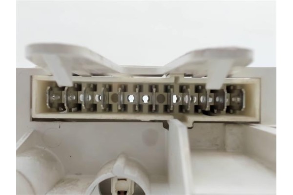 Recambio de mandos calefaccion / a.a. para opel meriva 1.7 cdti referencia OEM IAM 13191583  