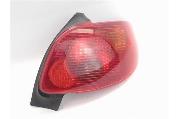 Recambio de piloto trasero derecho para peugeot 206 1.4 i referencia OEM IAM   