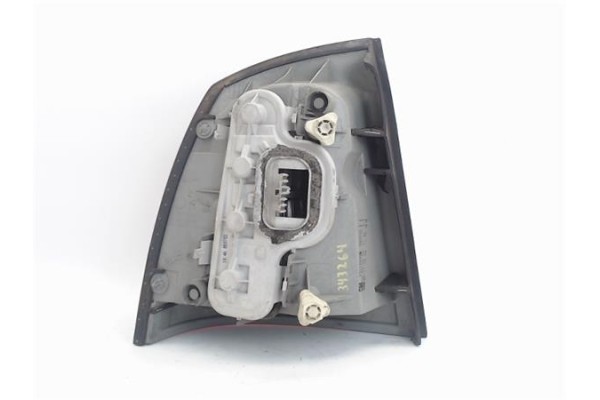 Recambio de piloto trasero derecho para opel astra g coupe 2.2 dti edition referencia OEM IAM 13117099  
