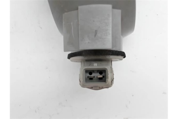 Recambio de intermitente delantero dcho para citroen xantia berlina 2.0 hdi 90 referencia OEM IAM 630370 1902356 8E0941030AS , C