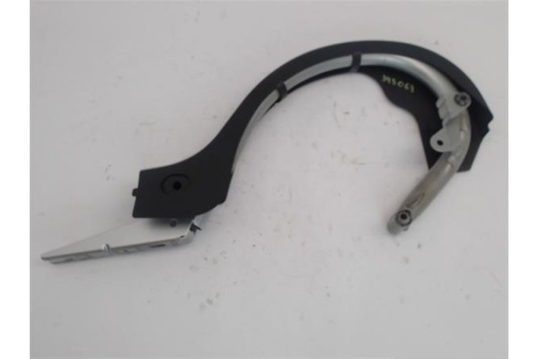 Recambio de bisagra izquierda porton trasero para mercedes-benz clase c (bm 204) berlina 3.0 c 280 (204.054) referencia OEM IAM 