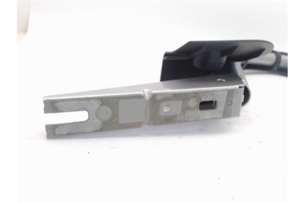 Recambio de bisagra izquierda porton trasero para mercedes-benz clase c (bm 204) berlina 3.0 c 280 (204.054) referencia OEM IAM 