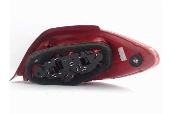 Recambio de piloto trasero izquierdo para peugeot 307 (3a/c) 1.6 16v referencia OEM IAM 6350P3 2201307 6K5953050C , PEUGEOT | 63