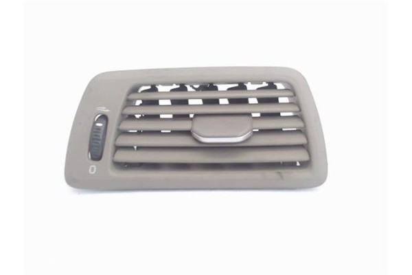 Recambio de rejilla entrada de aire para volvo s60 berlina 2.4 d5 referencia OEM IAM   