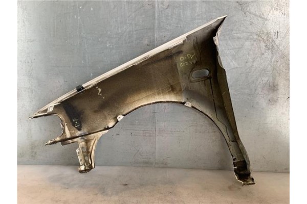 Recambio de aleta delantero derecha para volkswagen polo iii (6n1) 60 1.4 referencia OEM IAM 6N0821022  