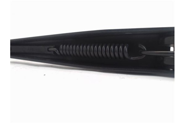 Recambio de brazo limpiaparabrisas delantero derecho para volkswagen polo v (6r1) 1.2 sport referencia OEM IAM 6R1955410A  