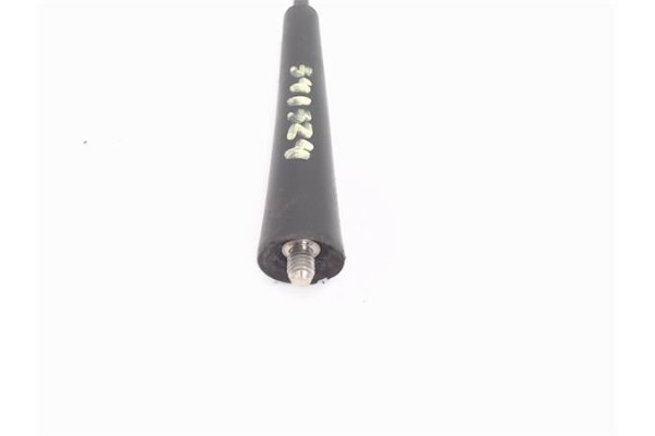 Recambio de antena electrica para renault megane iii berlina 5p 1.5 expression referencia OEM IAM 282160099R  