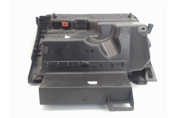 Recambio de guantera salpicadero para volkswagen polo v (6r1) 1.2 sport referencia OEM IAM 6R1857097  
