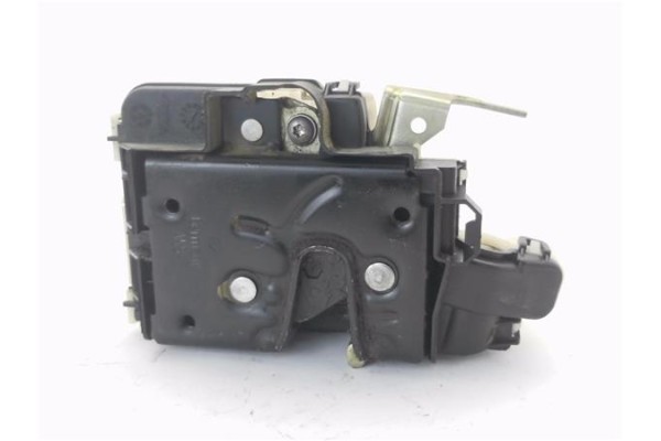 Recambio de cierre electromagnetico delantero izquierdo para volkswagen polo iii (6n1) 60 1.4 referencia OEM IAM 1HM862153  