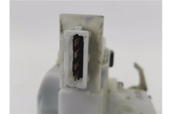Recambio de cierre electromagnetico delantero izquierdo para volkswagen polo iii (6n1) 60 1.4 referencia OEM IAM 1HM862153  