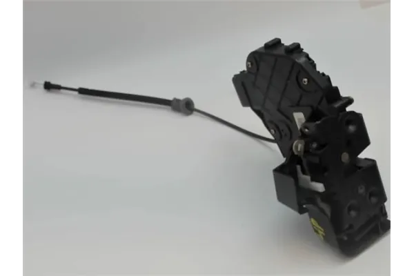 Recambio de cierre electromagnetico trasero derecho para volvo s40 berlina 1.6 referencia OEM IAM 30699803 4514N 