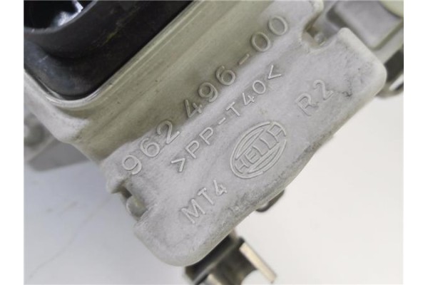 Recambio de faro delantero dcho para volkswagen polo iii (6n1) 60 1.4 referencia OEM IAM 6N1941016A 96249600 