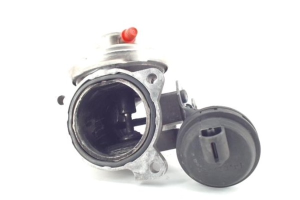 Recambio de egr para seat ibiza (6l1) 1.9 tdi referencia OEM IAM 038131501M 068512005 38129637B , AUDI | 38131501E , AUDI | 3813