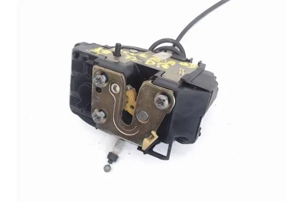 Recambio de cierre electromagnetico trasero derecho para nissan micra (k12e) 1.2 16v referencia OEM IAM 80570AA200 80570AA 