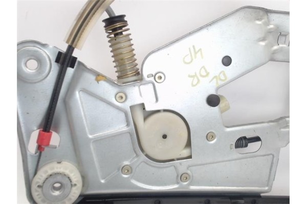 Recambio de mecanismo elevalunas delantero derecho para bmw serie 5 berlina (e39) 3.0 530i referencia OEM IAM 007006002c 5133825