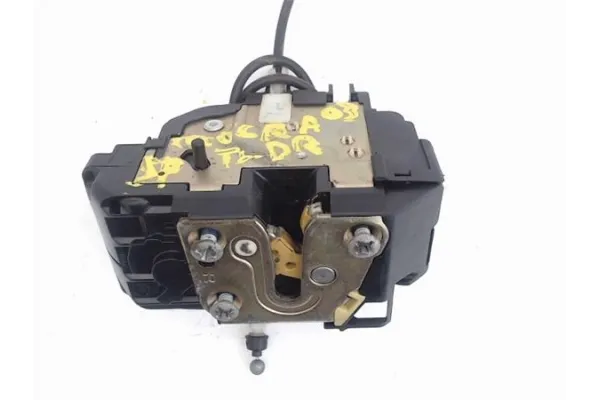 Recambio de cierre electromagnetico trasero derecho para nissan micra (k12e) 1.2 16v referencia OEM IAM 80570AA200 80570AA 