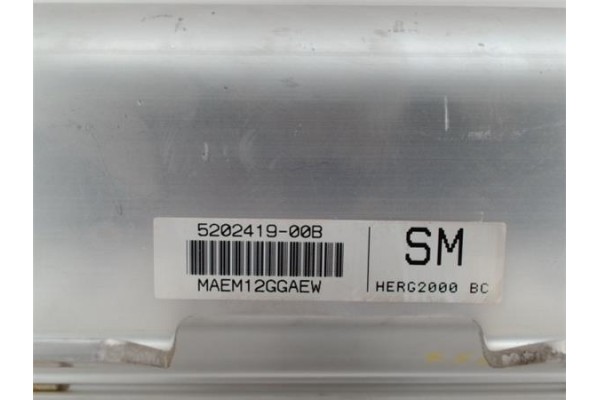 Recambio de airbag salpicadero para hyundai santa fe (sm) 2.0 crdi 4x4 referencia OEM IAM 520241900B MAEM12GGAEW 