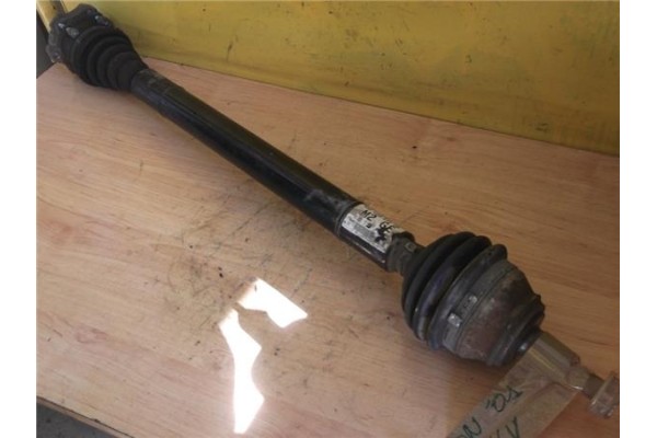 Recambio de palier delantero derecho para seat leon (1m1) 1.6 16 v referencia OEM IAM 1J0407272GE  