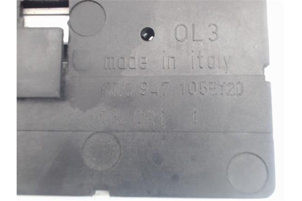 Recambio de luz delantero central techo para seat altea (5p1) 1.9 tdi referencia OEM IAM 6Q0947105E  