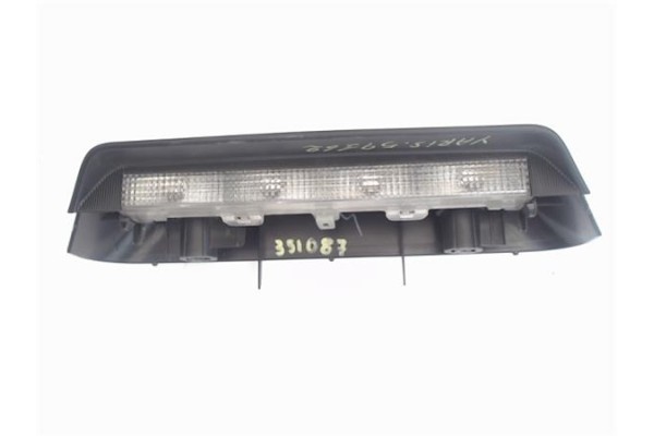 Recambio de luz central de freno para toyota yaris (ksp9/scp9/nlp9) 1.3 vvt-i referencia OEM IAM   